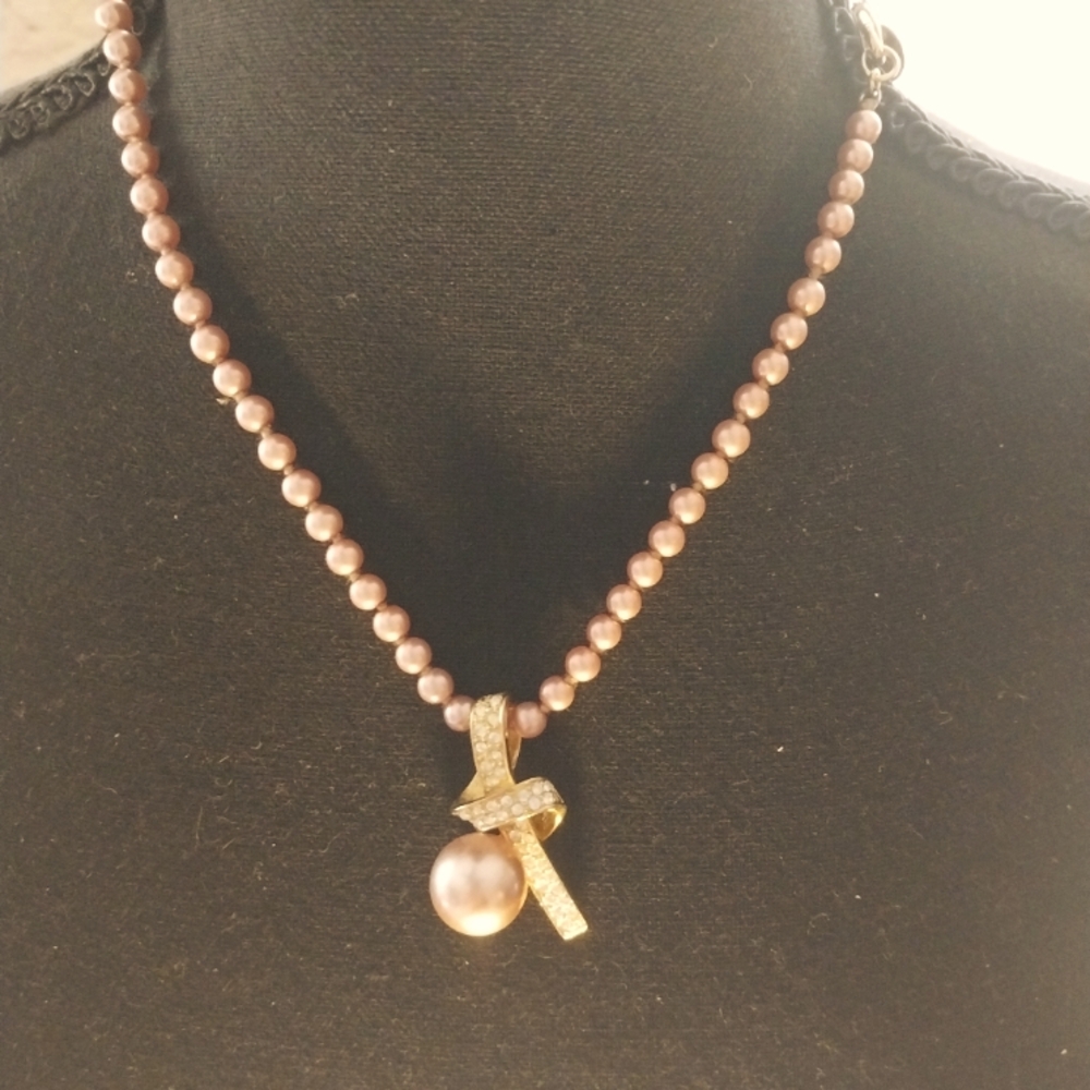 Vintage Nolan Miller Faux Pastel Pink Pearl and Rhinestone Necklace